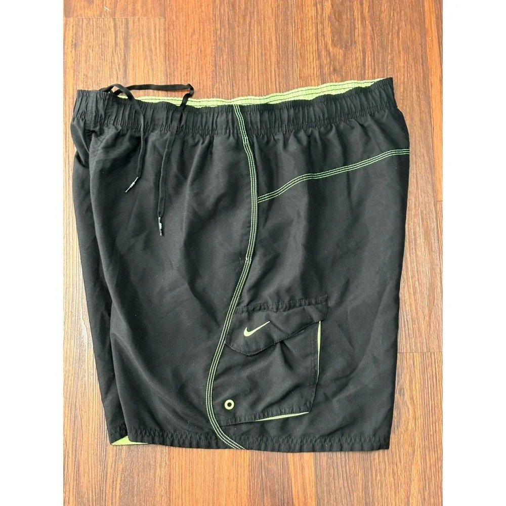 Nike Swim Board Shorts Men XL Black Green Spell Out Trunks